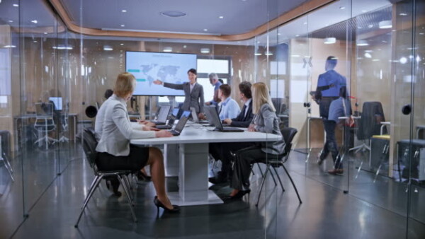 Mengelola Karyawan Efektif