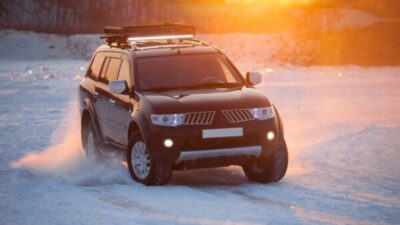 Mobil SUV 3 Baris Terbaik