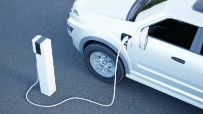 Kenapa EV Charger Cepat Jadi Tren? Manfaat dan Peluangnya!