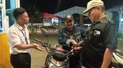 Satpam Roxy Situbondo Tahan Pengunjung Karena Lupa Bawa STNK