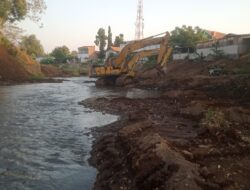 Normalisasi Kali Basiyan Menuai Harapan dan Tanda Tanya, Dam Rusak Jadi Ancaman Banjir Warga Besuki